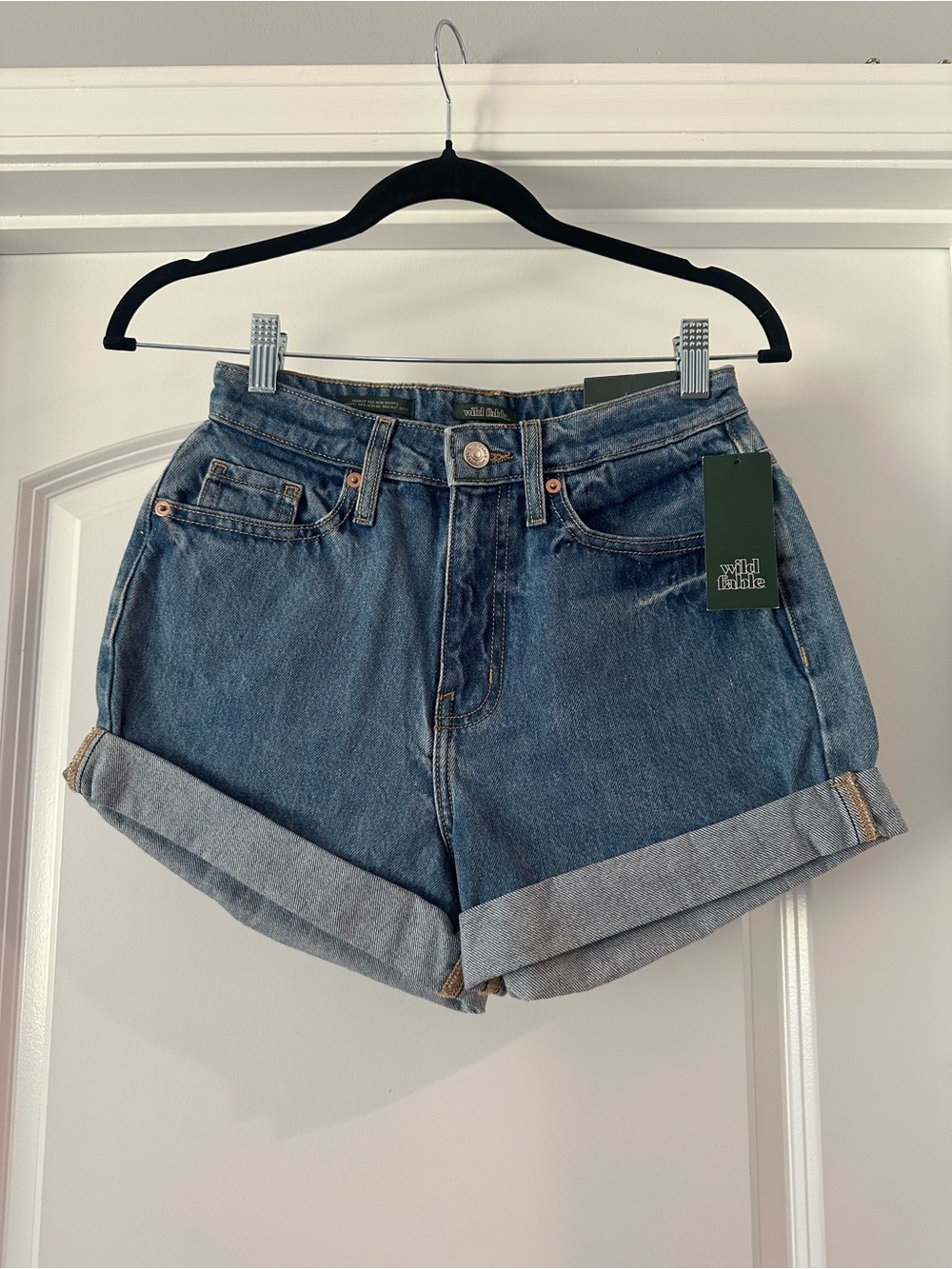 NWT Wild Fable High Rise Mom Shorts